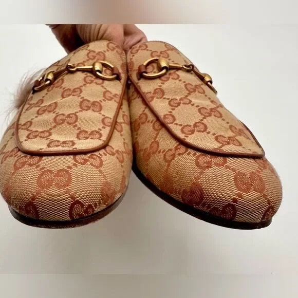 Gucci Princetown Horsebit Brown GG Print Canvas Fur Slippers Loafers US 7 EU 41